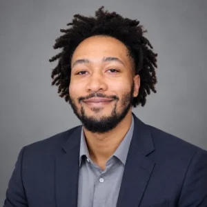 headshot Barry Jr